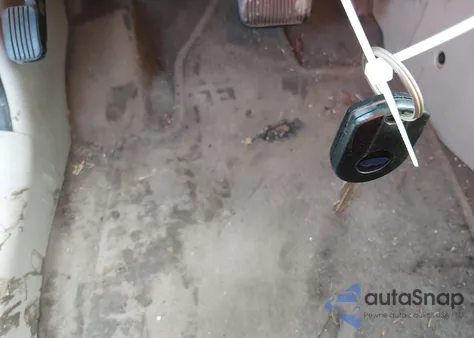 2009 Ford Escape Xlt from USA, damaged, VIN 1FMCU03719KC85850